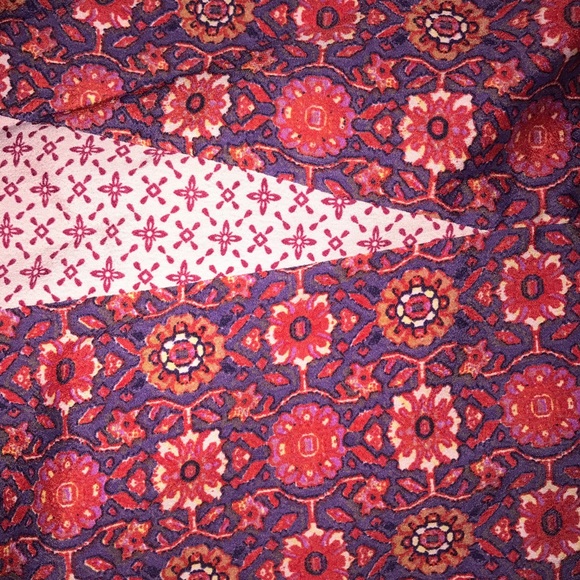 Urban outfitters Floral romper! - Picture 3 of 7